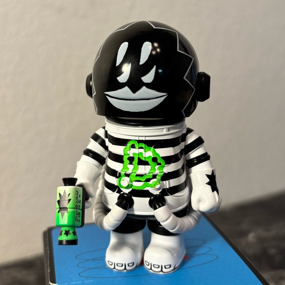 Space Molly 100% Series 04 - Confirmed Lala Company-Durian Man